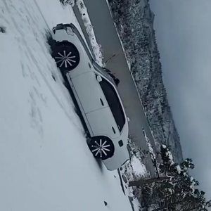 Meet your Posher, Ismael